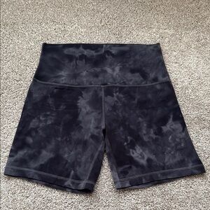 Lululemon Tie Dye 6in align shorts